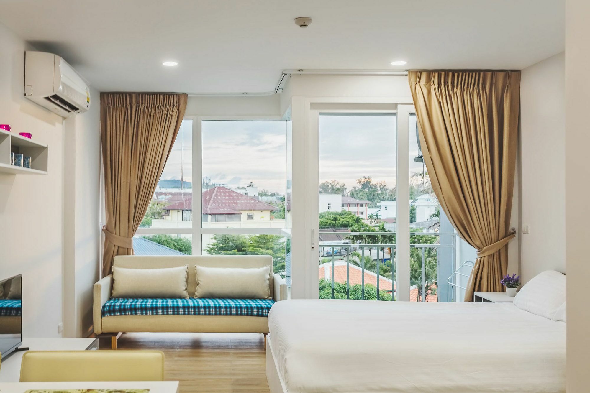 Condo In Kata In Ozone A519 ภายนอก รูปภาพ