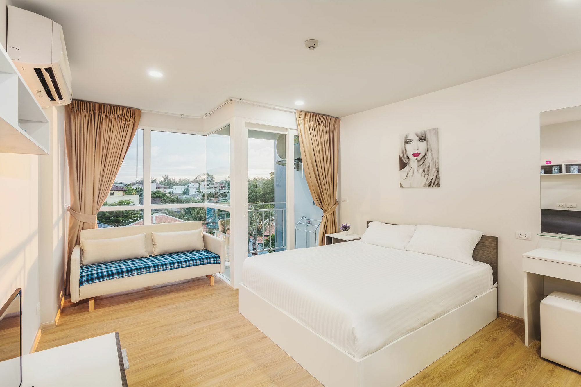 Condo In Kata In Ozone A519 ภายนอก รูปภาพ