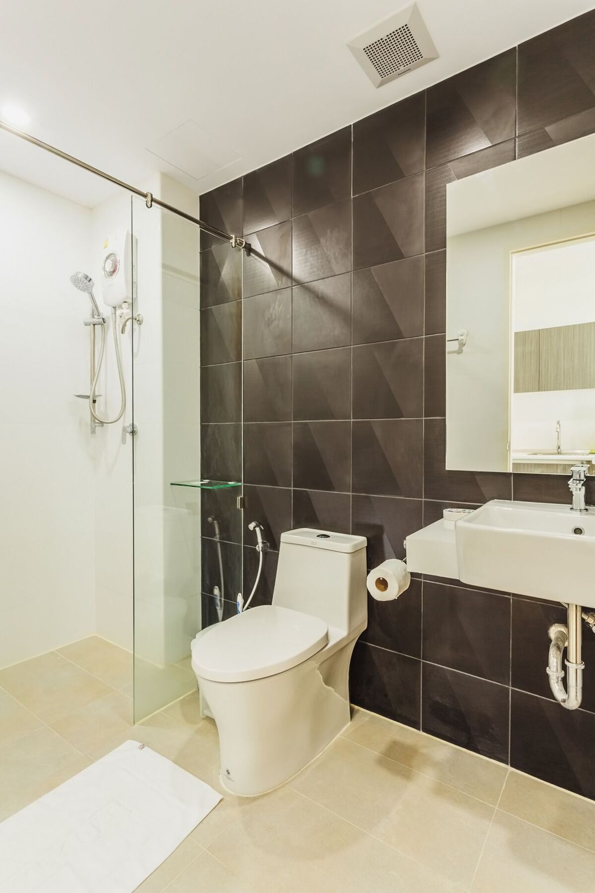 Condo In Kata In Ozone A519 ภายนอก รูปภาพ